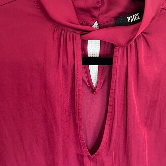 Paige Women’s Ceres Keyhole Blouse Lightweight Silky Knit Mulberry Sz Medium - Picture 5 of 13